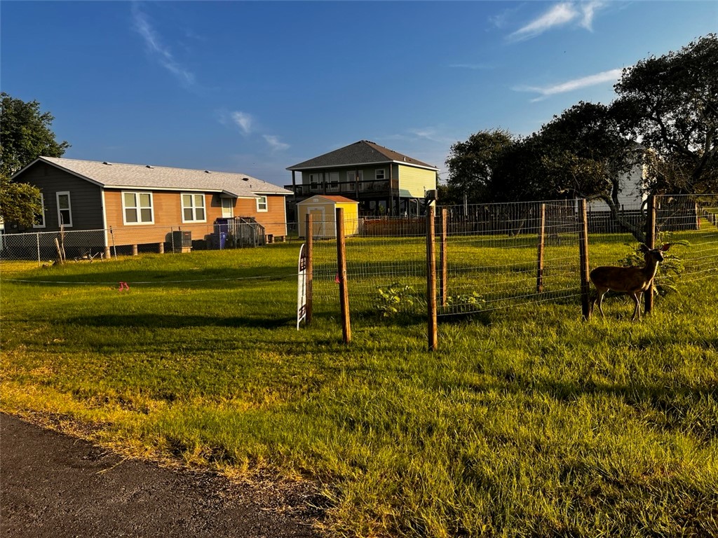 229 Courtland Dr