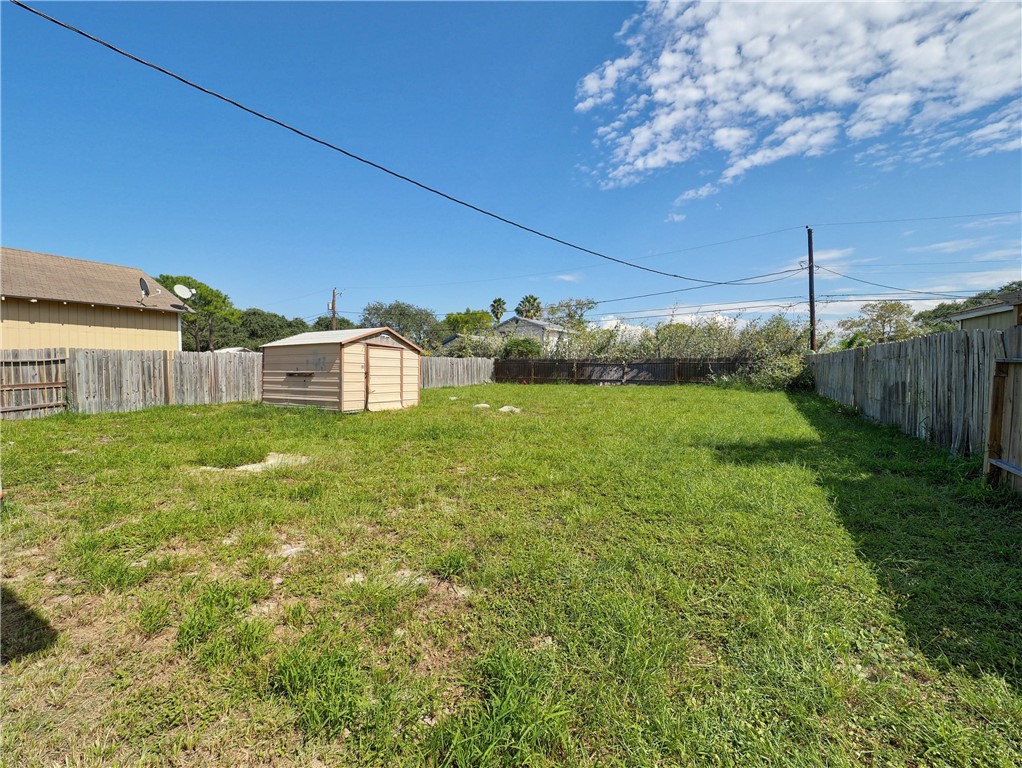 3745 LYNDA LEE Dr