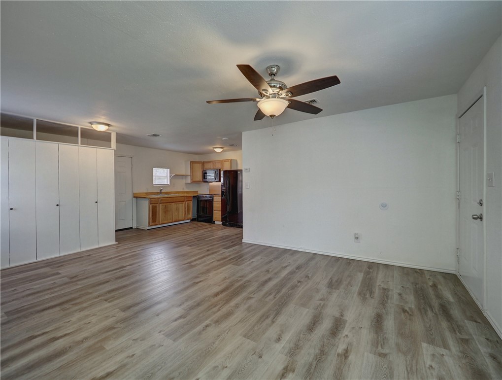 3745 LYNDA LEE Dr