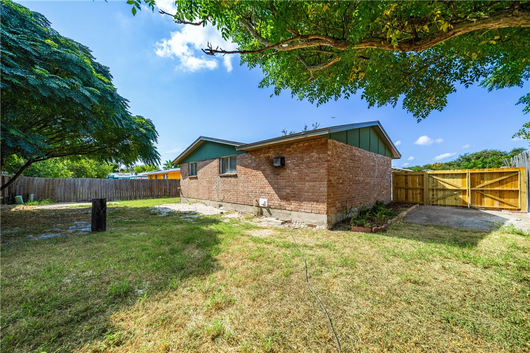 418 Antares Dr