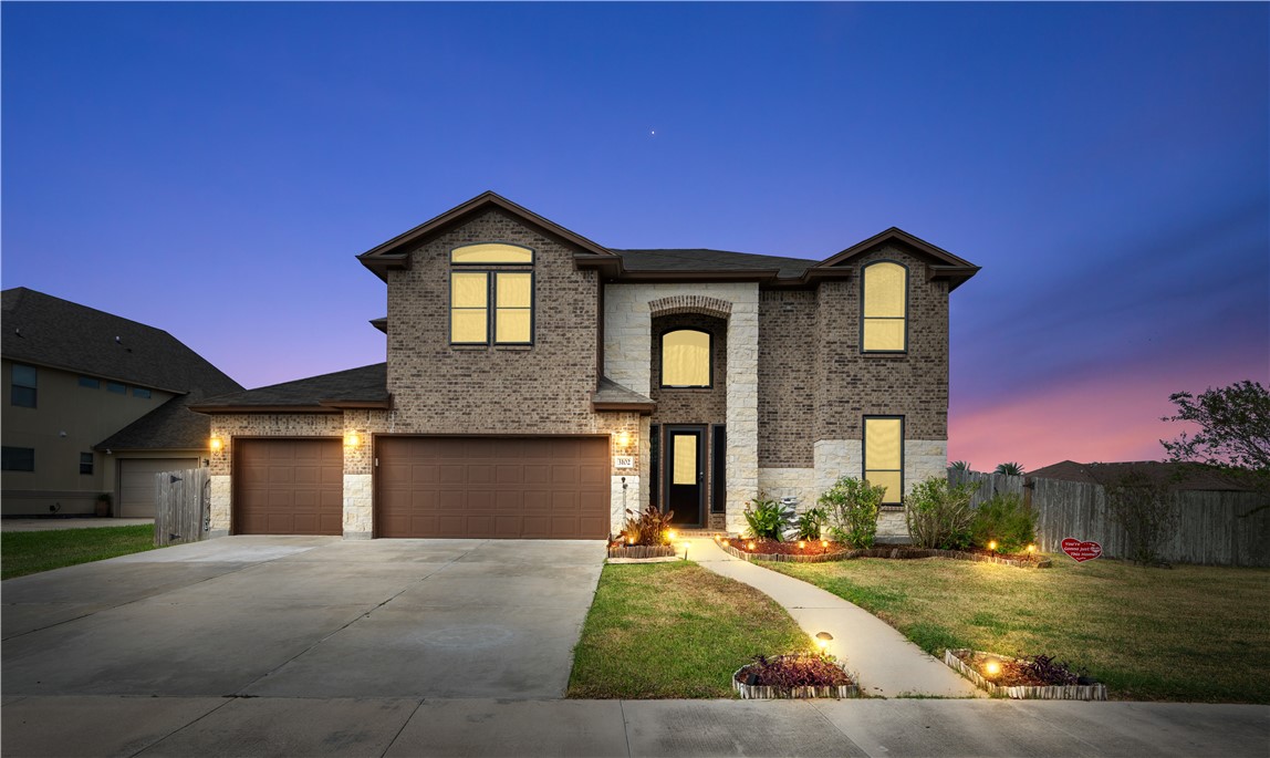 3102 N Oso Pkwy
