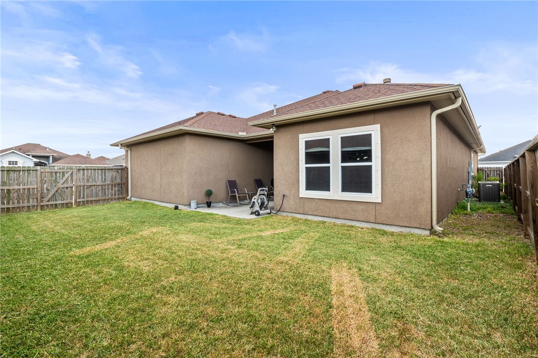 3830 Negin Dr