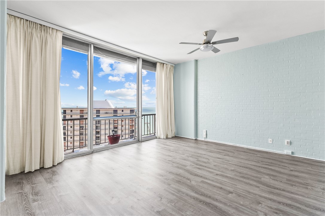 4600 Ocean Dr 1002
