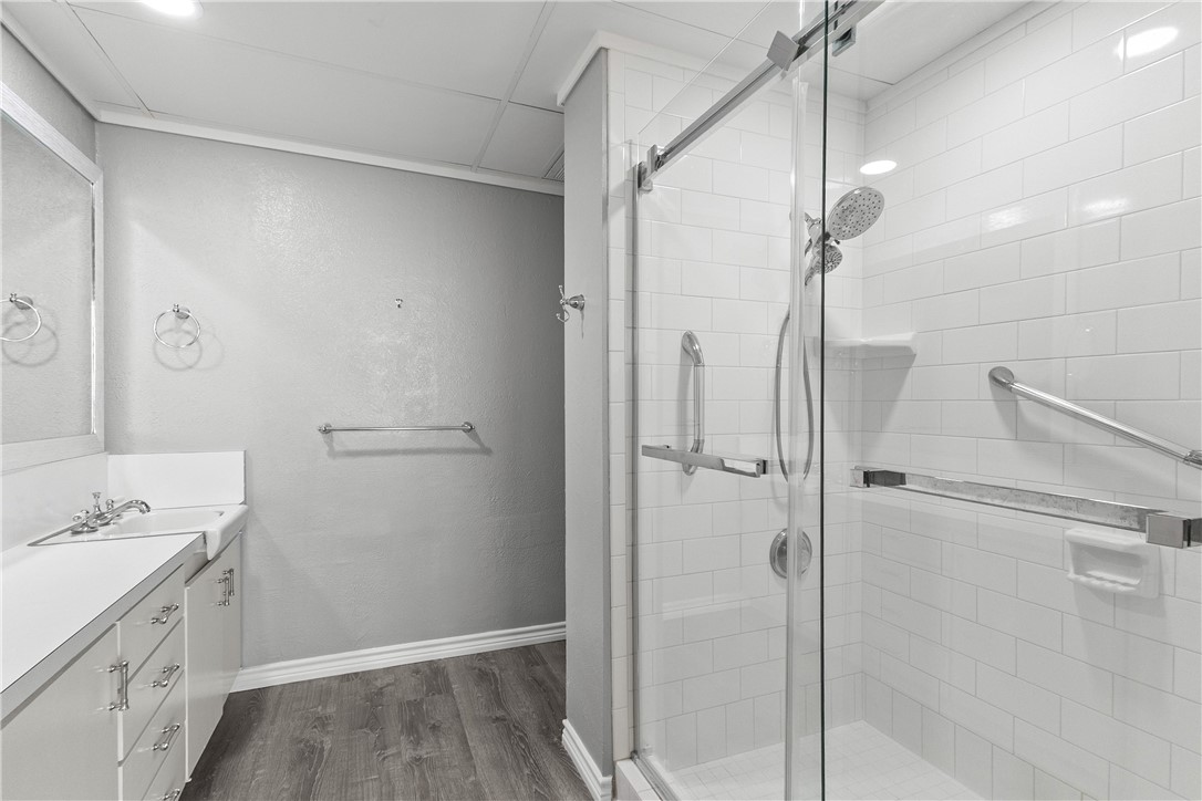 4600 Ocean Dr 1002