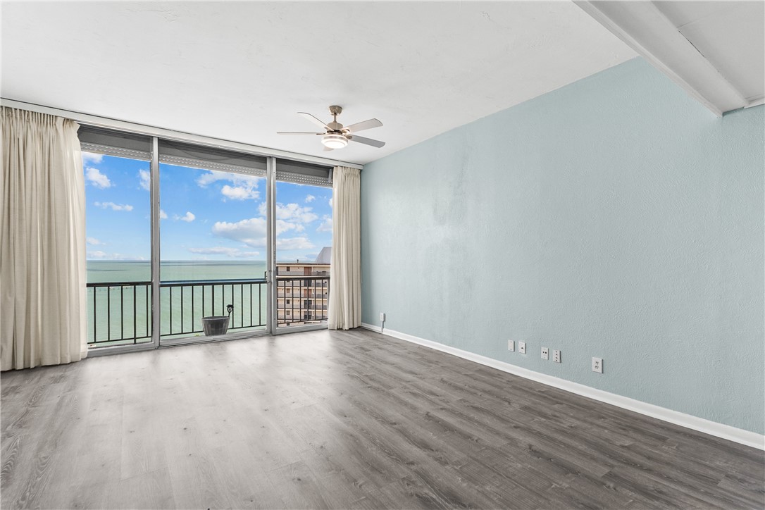 4600 Ocean Dr 1002