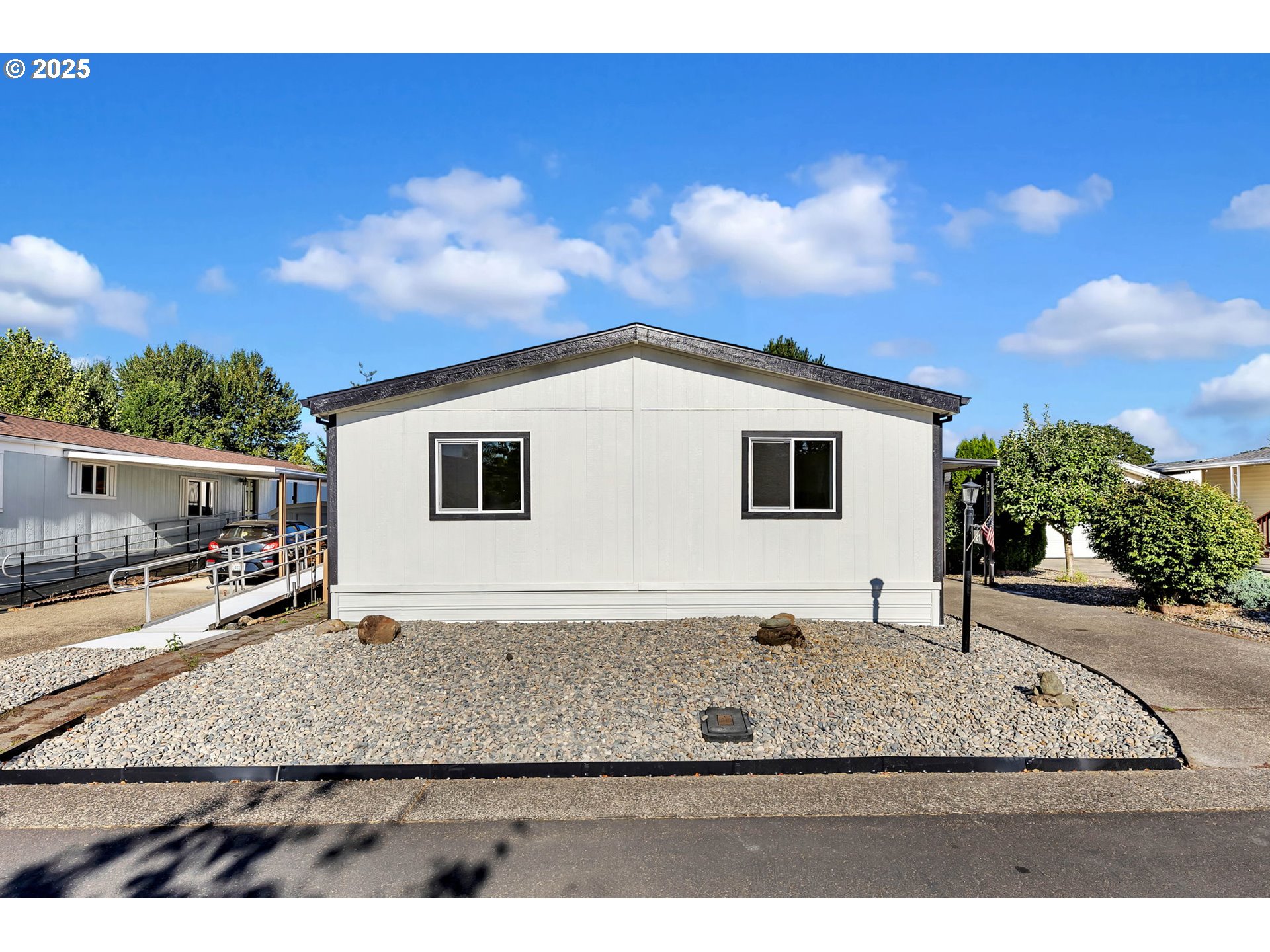5101 NE 121ST AVE 21