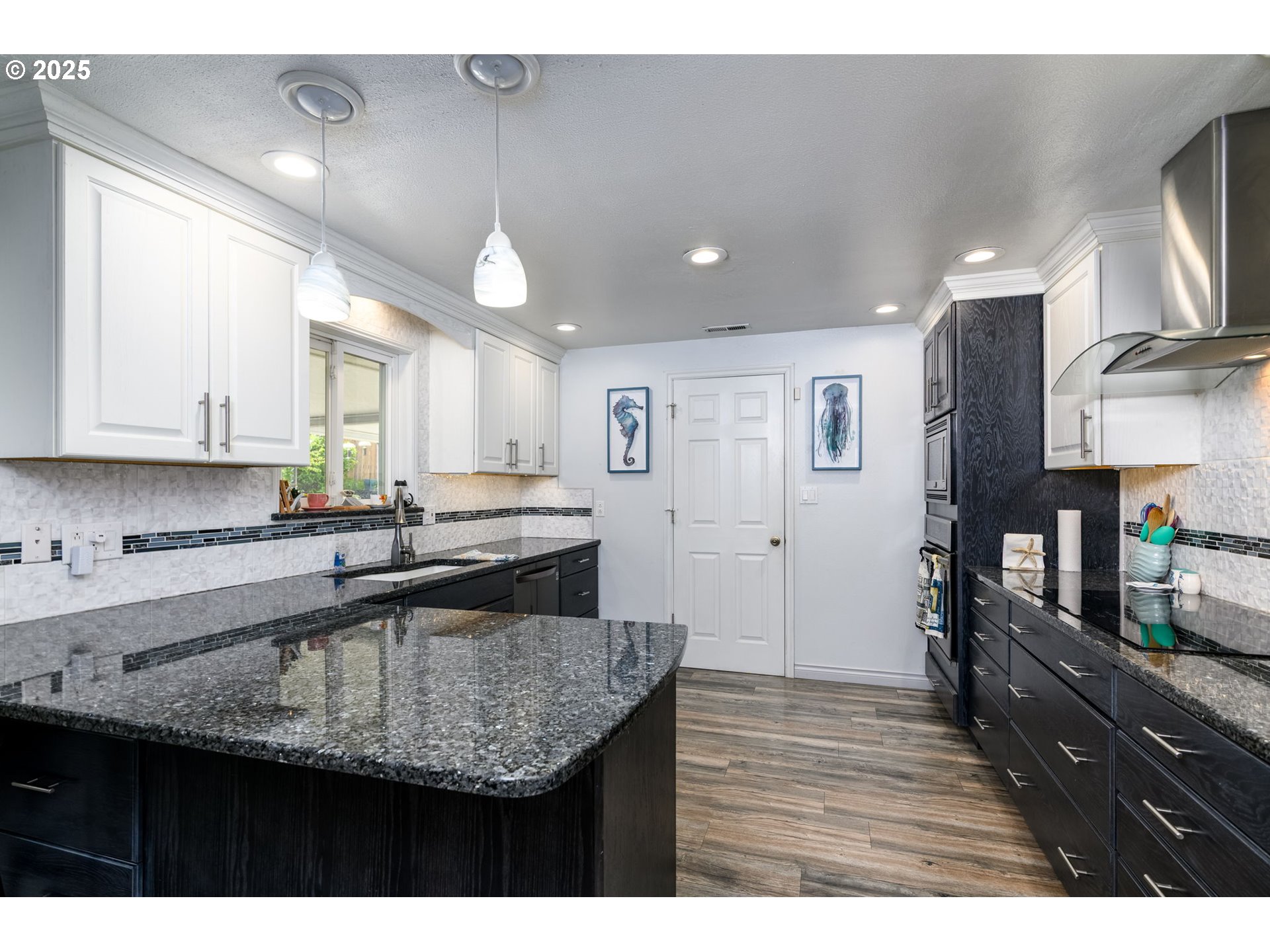 4000 NE 44th AVE
