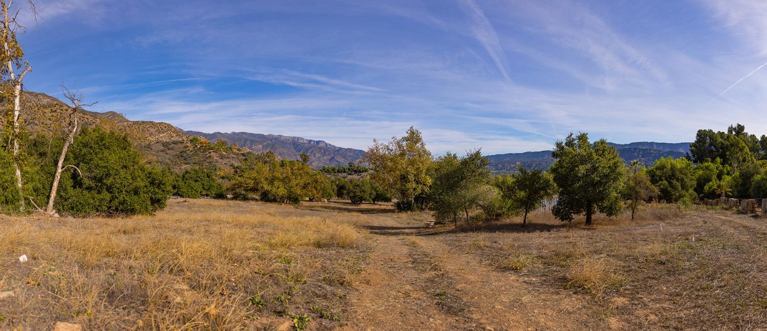 1218 Foothill Road