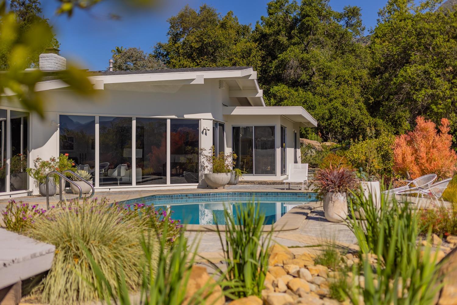 502 Vista Hermosa Drive