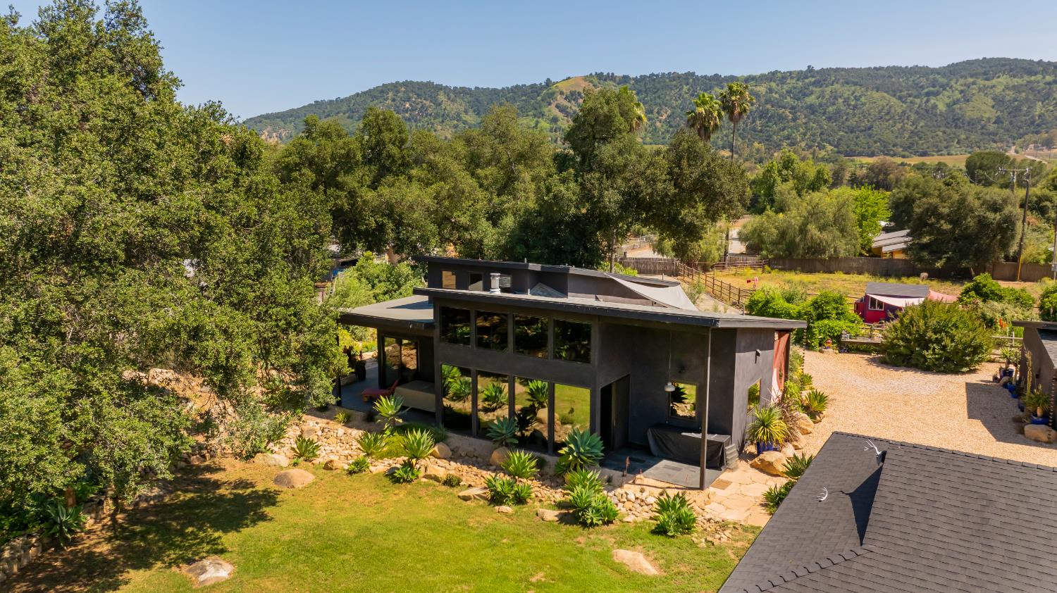 12293 Topa Lane