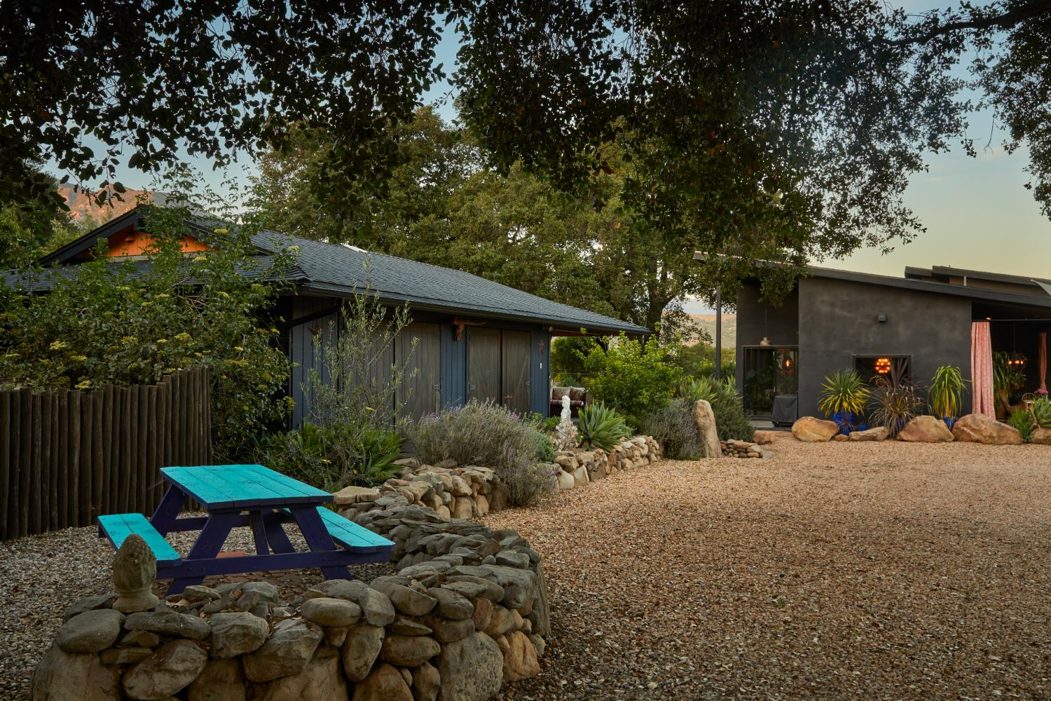 12293 Topa Lane