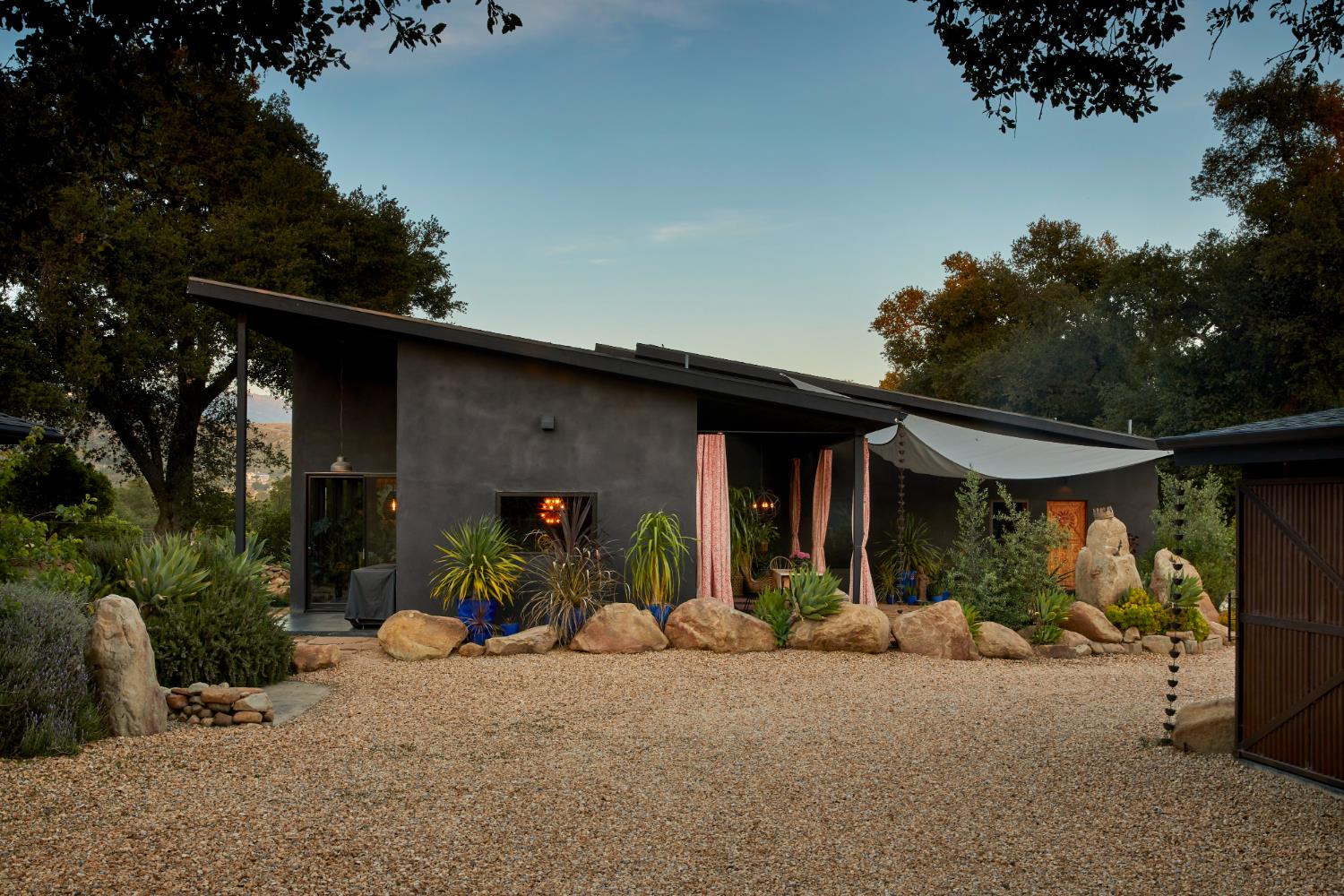 12293 Topa Lane