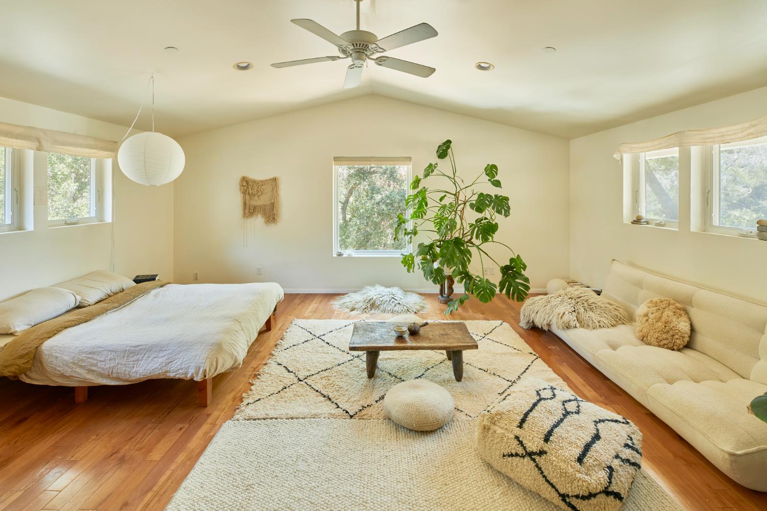 15990 Maricopa Highway