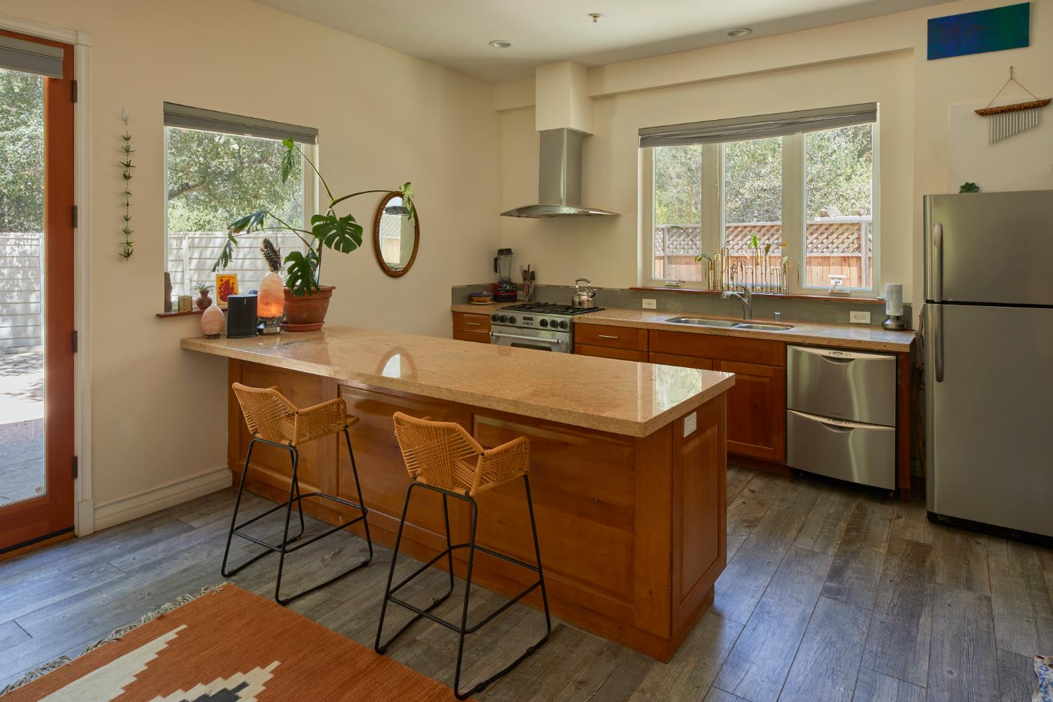 15990 Maricopa Highway