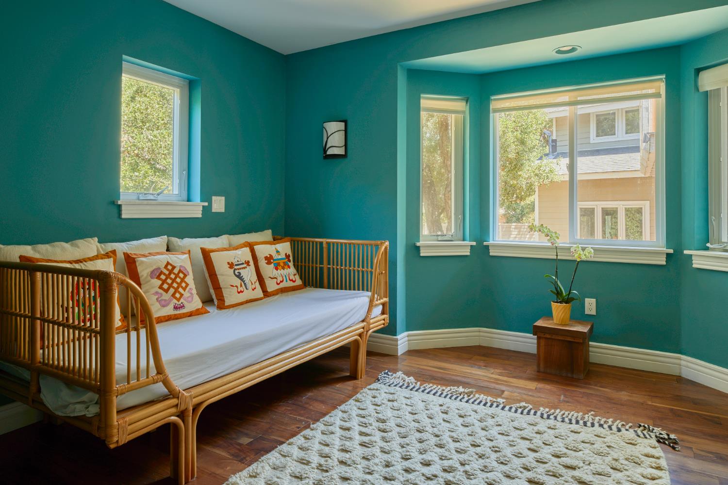 15990 Maricopa Highway