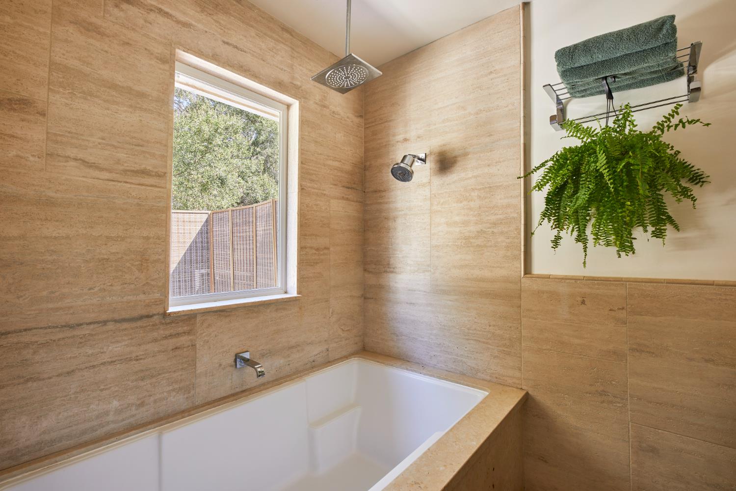 15990 Maricopa Highway