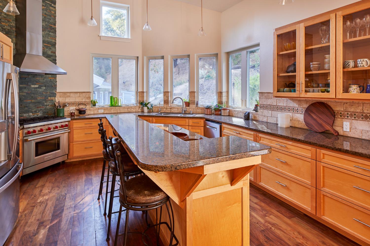 15990 Maricopa Highway