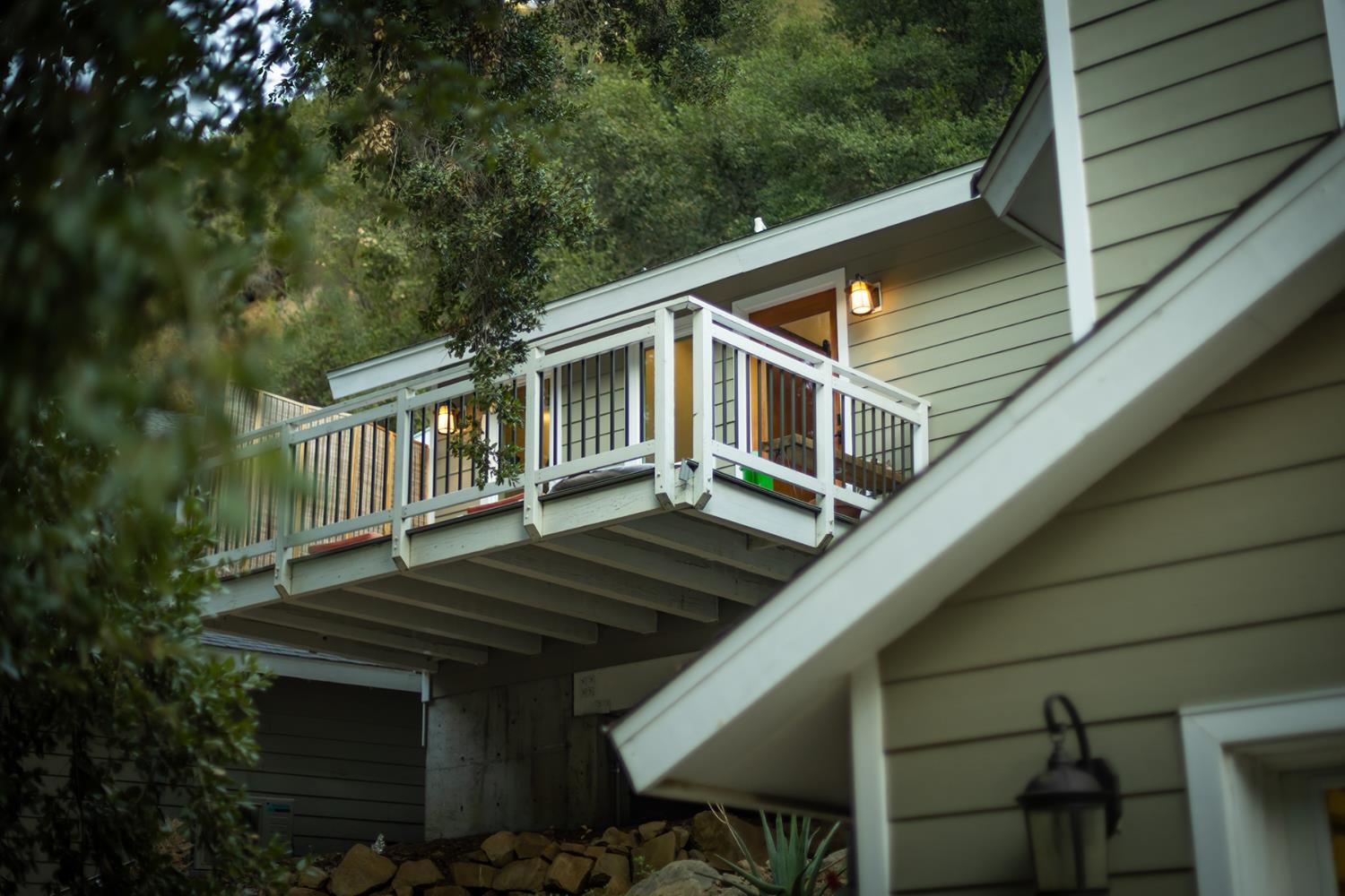 15990 Maricopa Highway