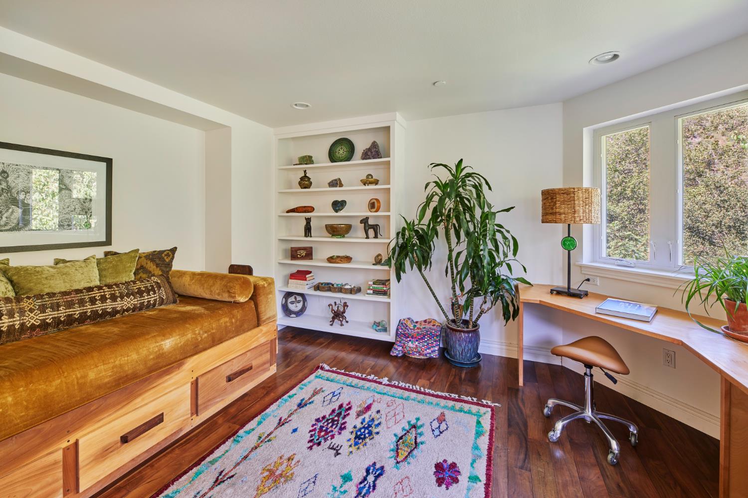 15990 Maricopa Highway