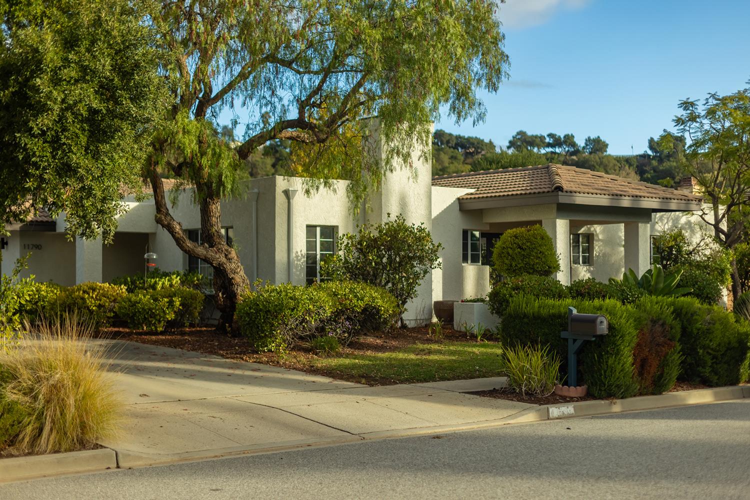 11790 Silver Spur Street