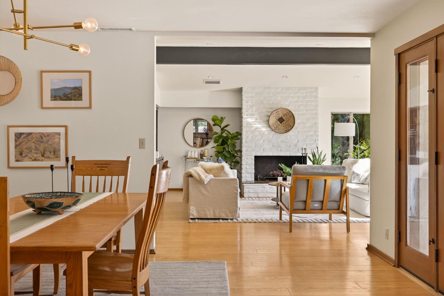 810 Del Oro Drive