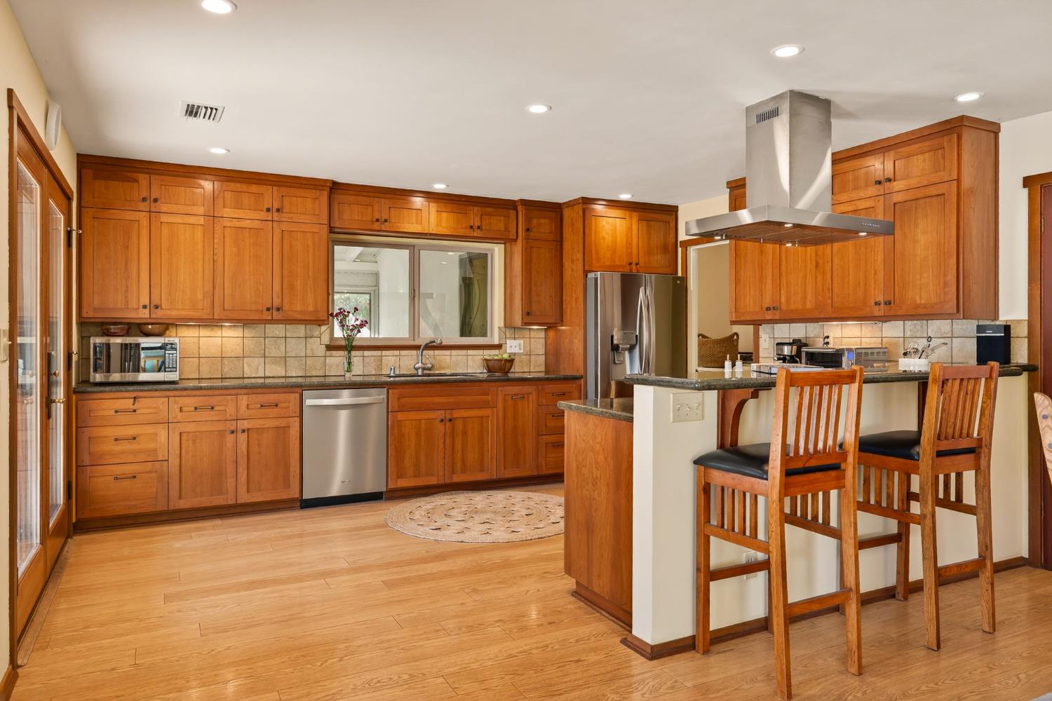 810 Del Oro Drive
