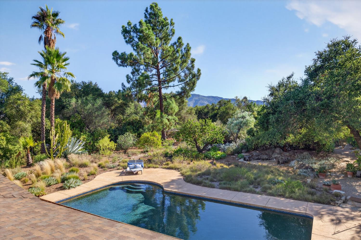 810 Del Oro Drive