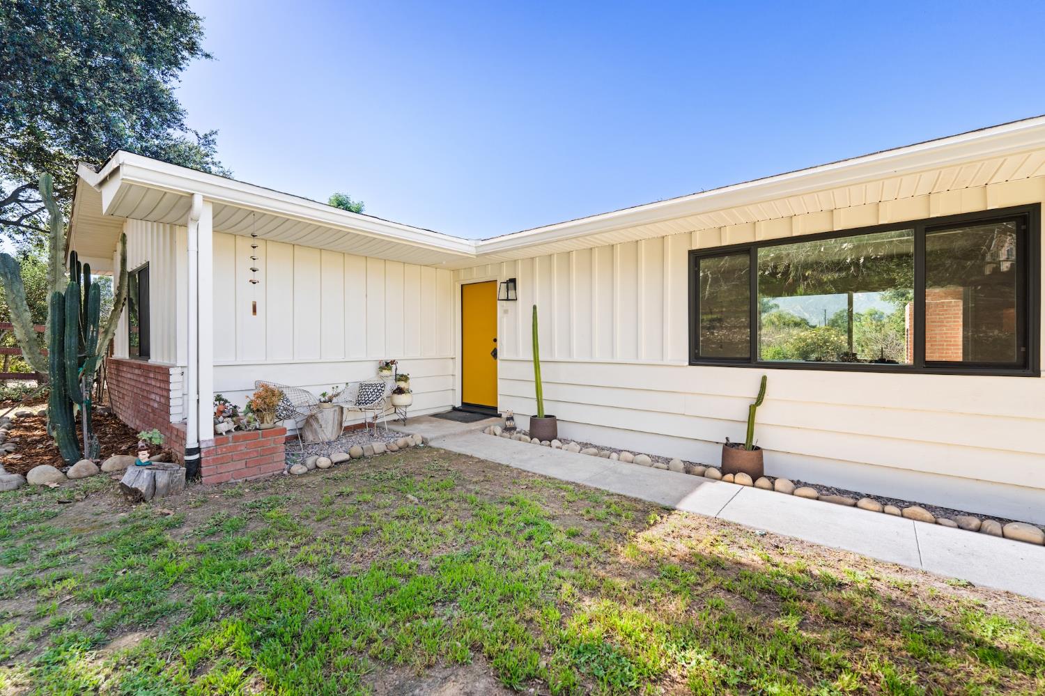 33 Monterey Drive