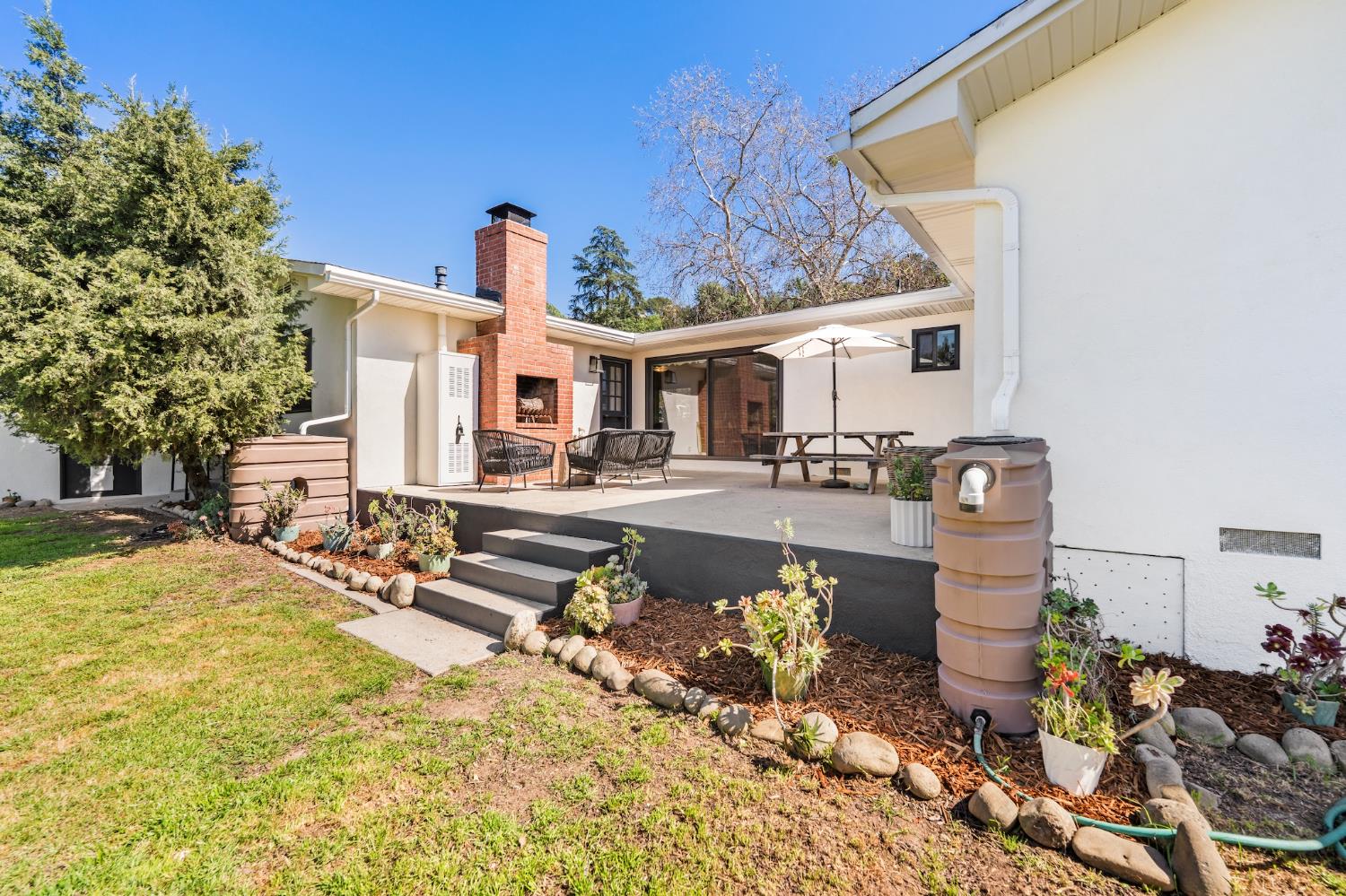 33 Monterey Drive