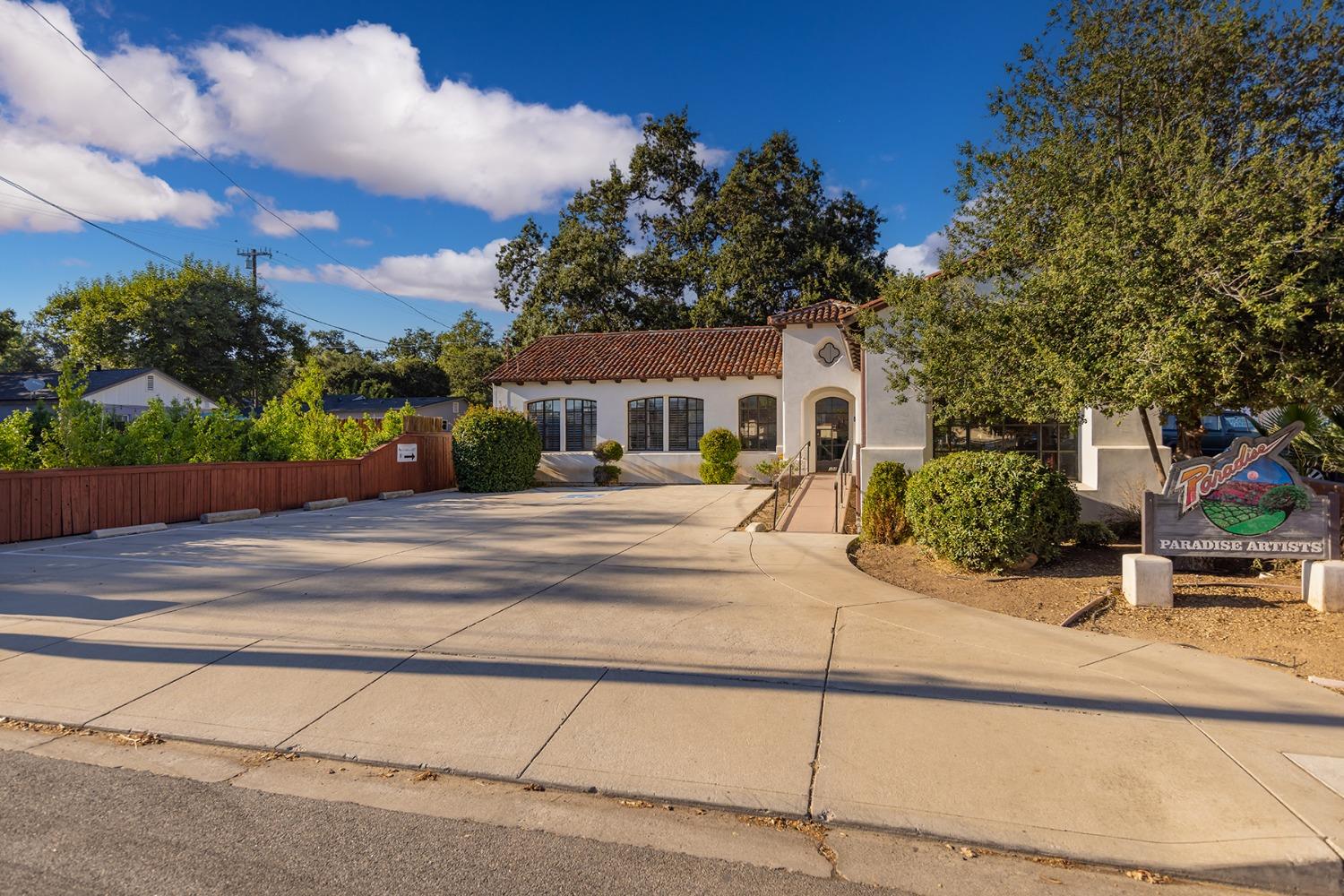 108 E Matillja Street