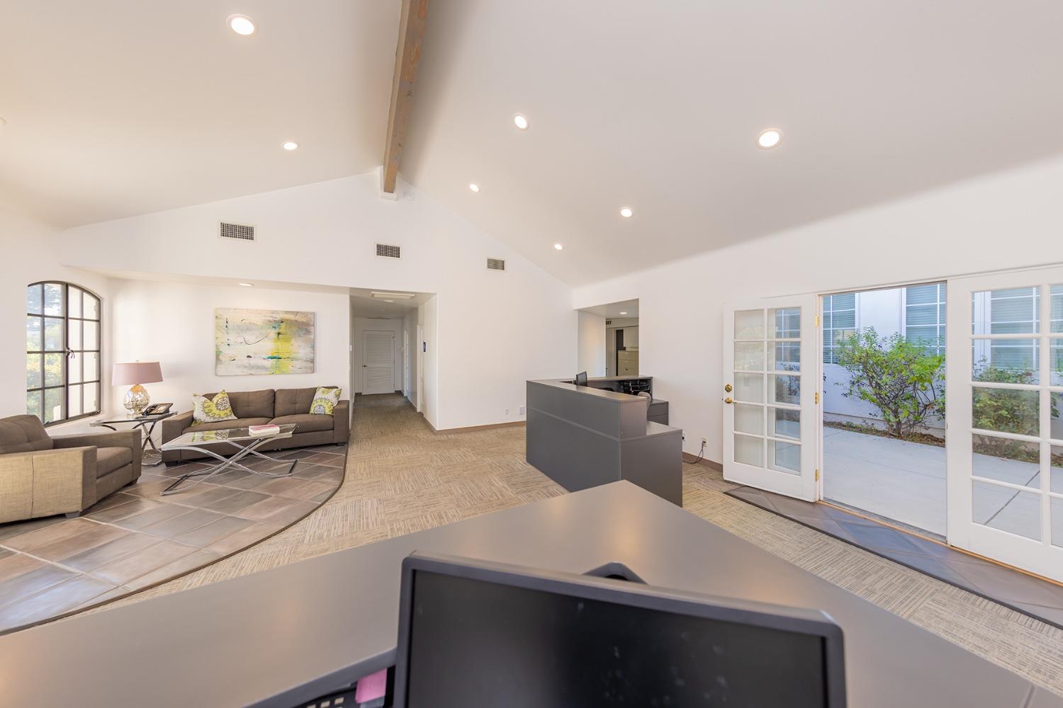 108 E Matillja Street