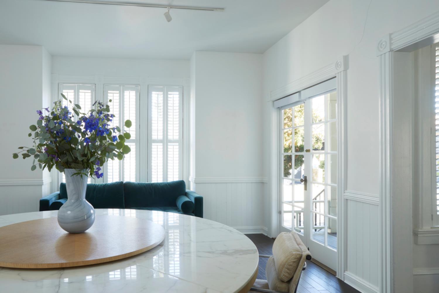 310 E Matilija Street