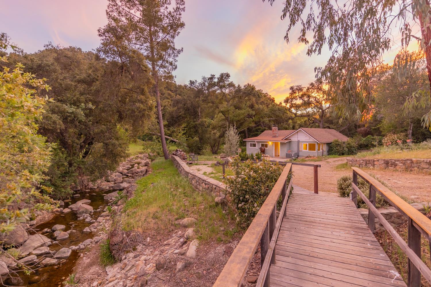 11954 Sulphur Mountian N/A