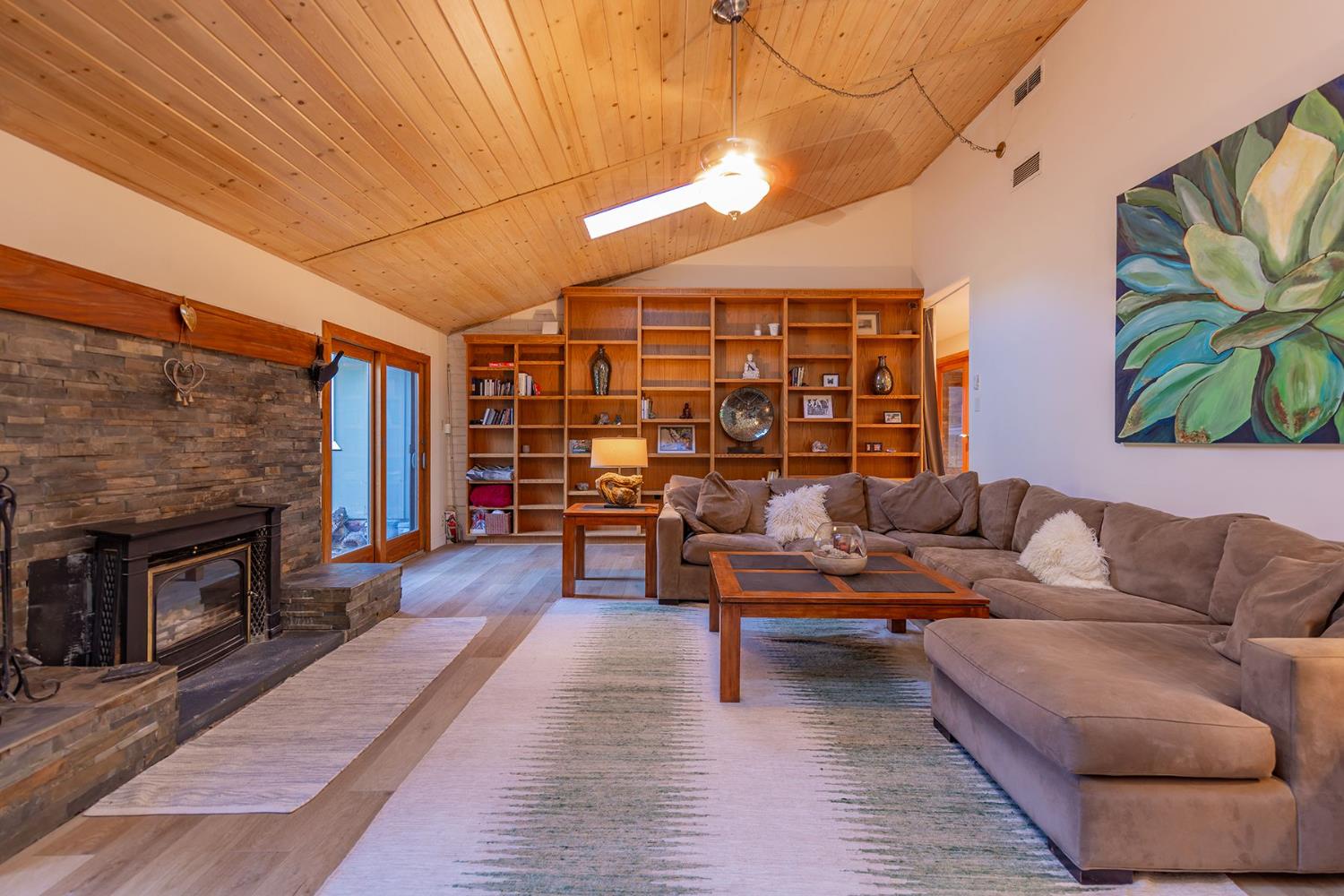 11849 Sulphur Mountain Road