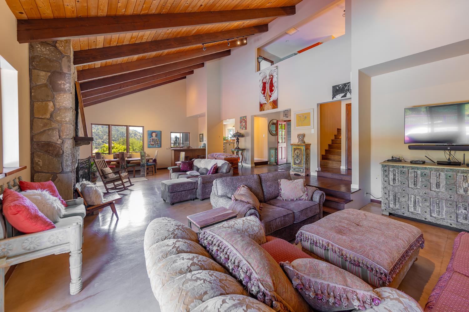10622 Encino Drive