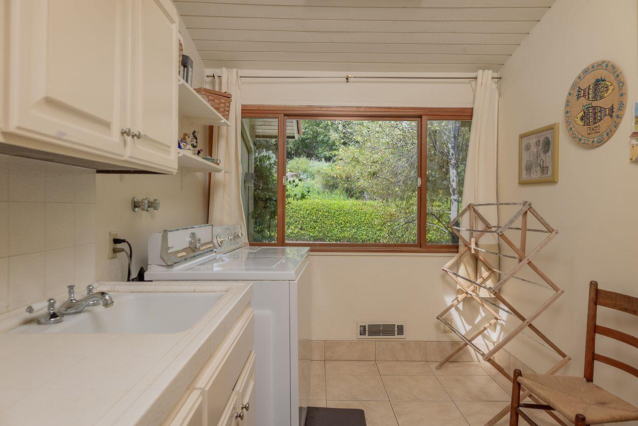 11111 Foothill Road
