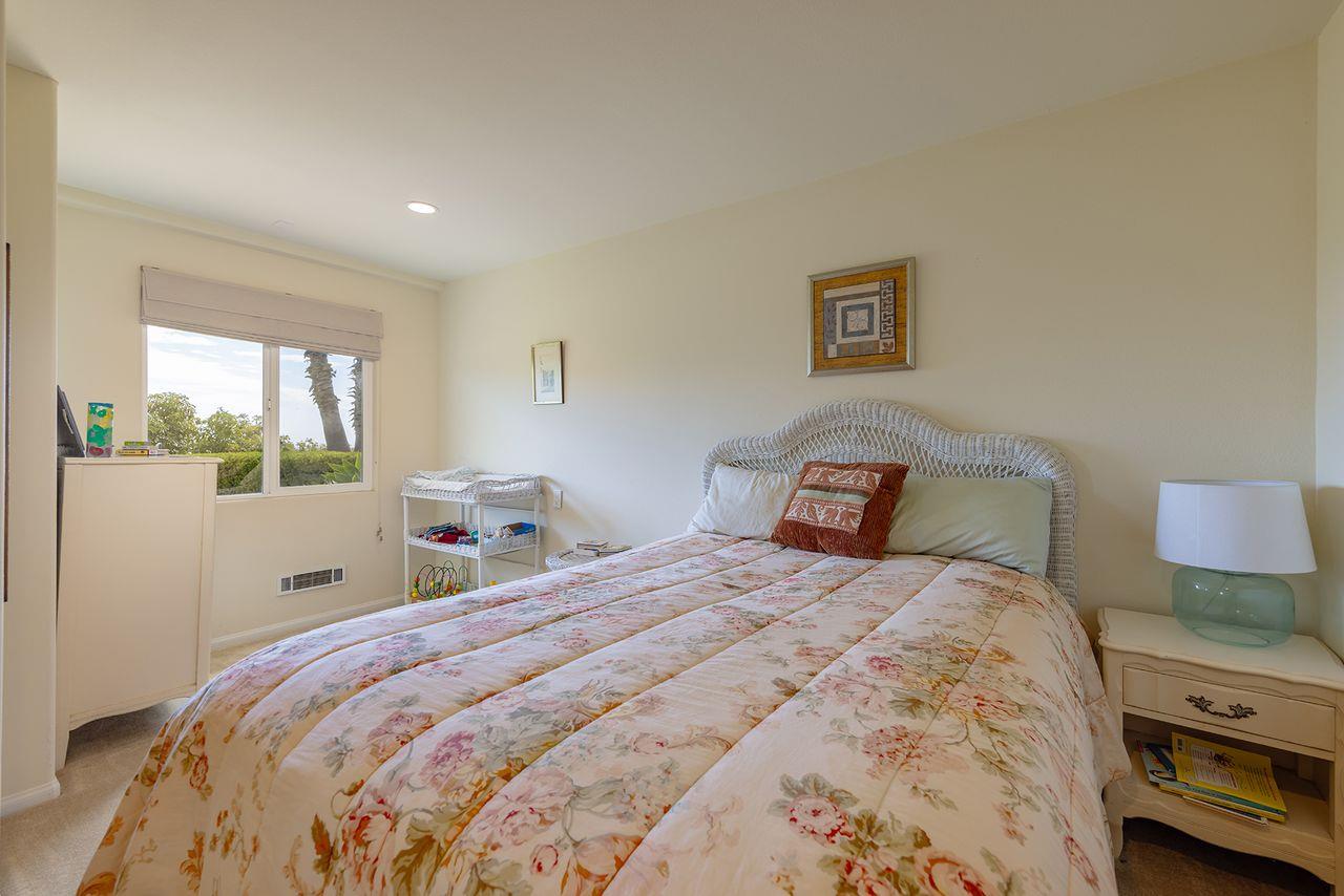 11111 Foothill Road