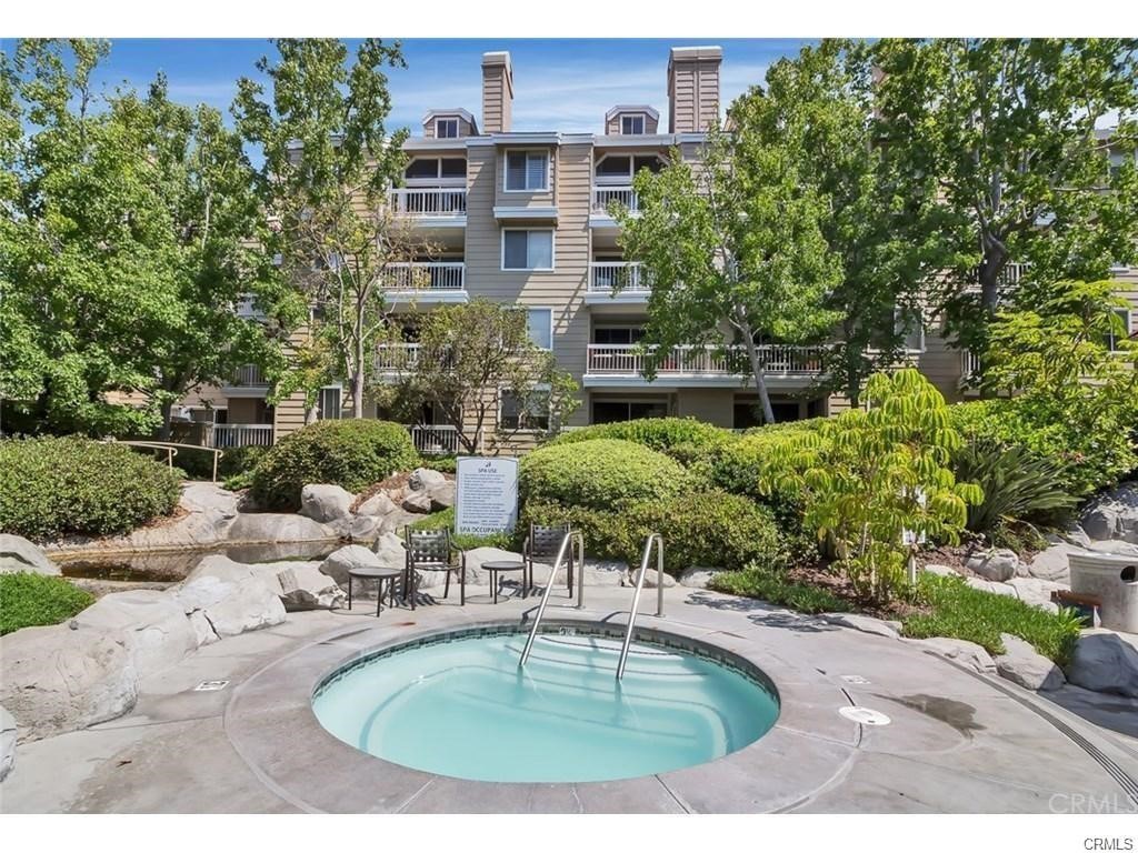 20301 Bluffside Circle 409