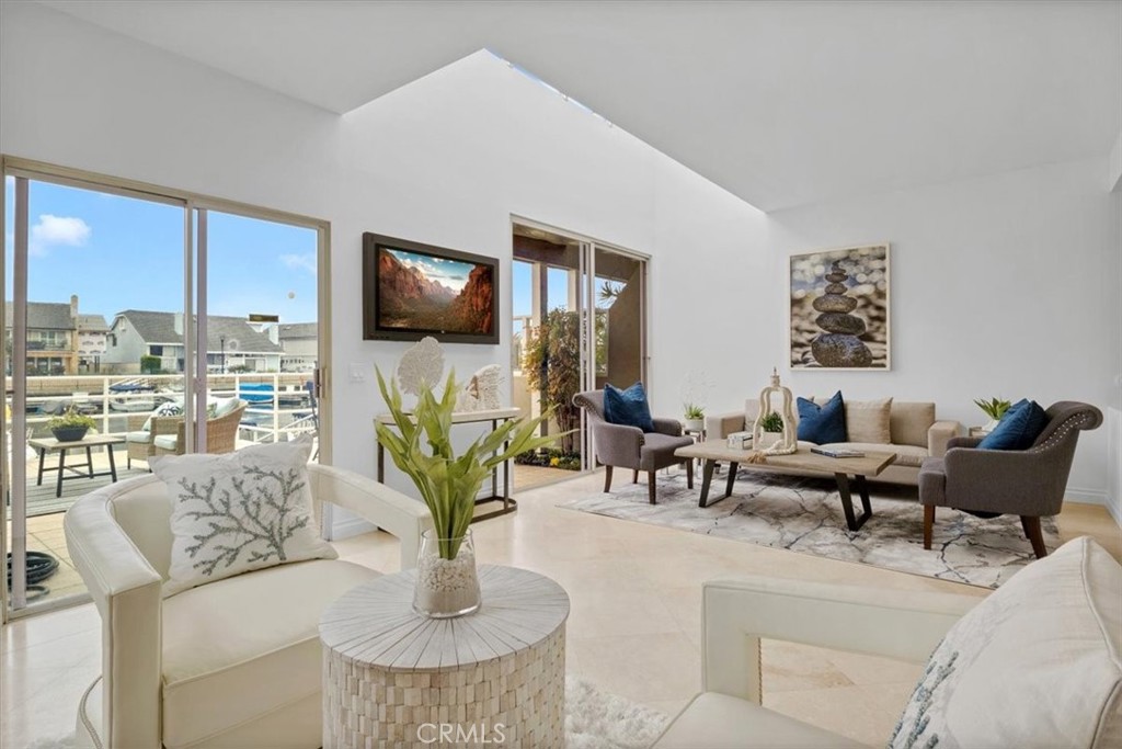 3366 Tempe Drive