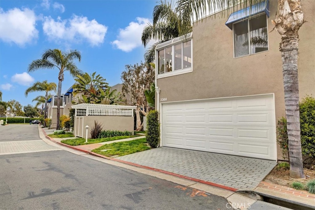 3366 Tempe Drive