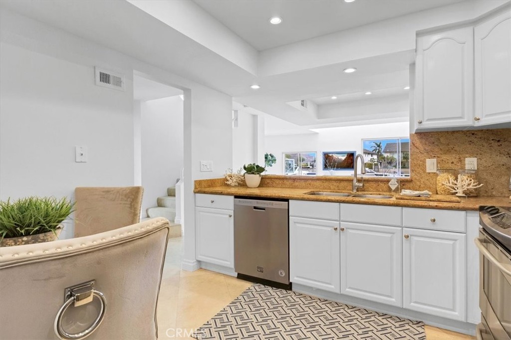 3366 Tempe Drive