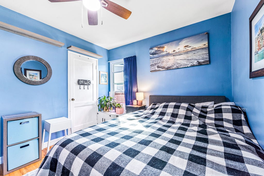 5615 E Peabody Street