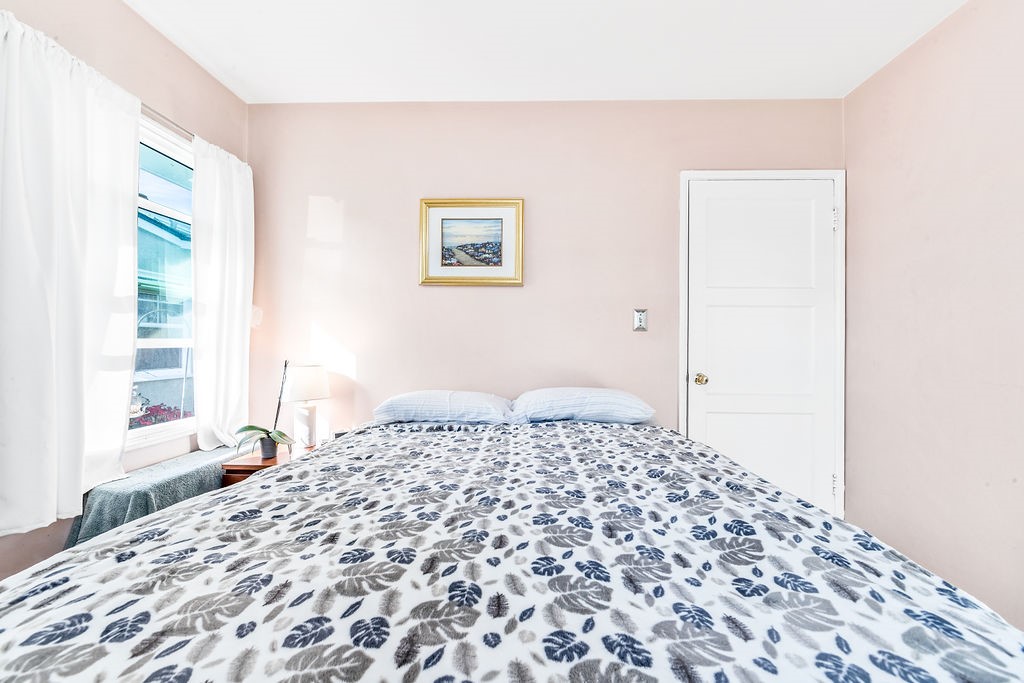 5615 E Peabody Street