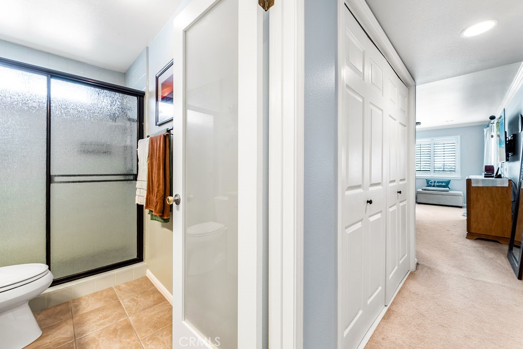 2001 Freeman Avenue 201