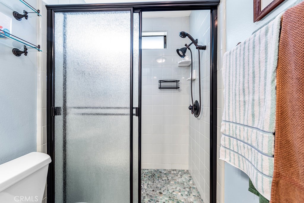 2001 Freeman Avenue 201