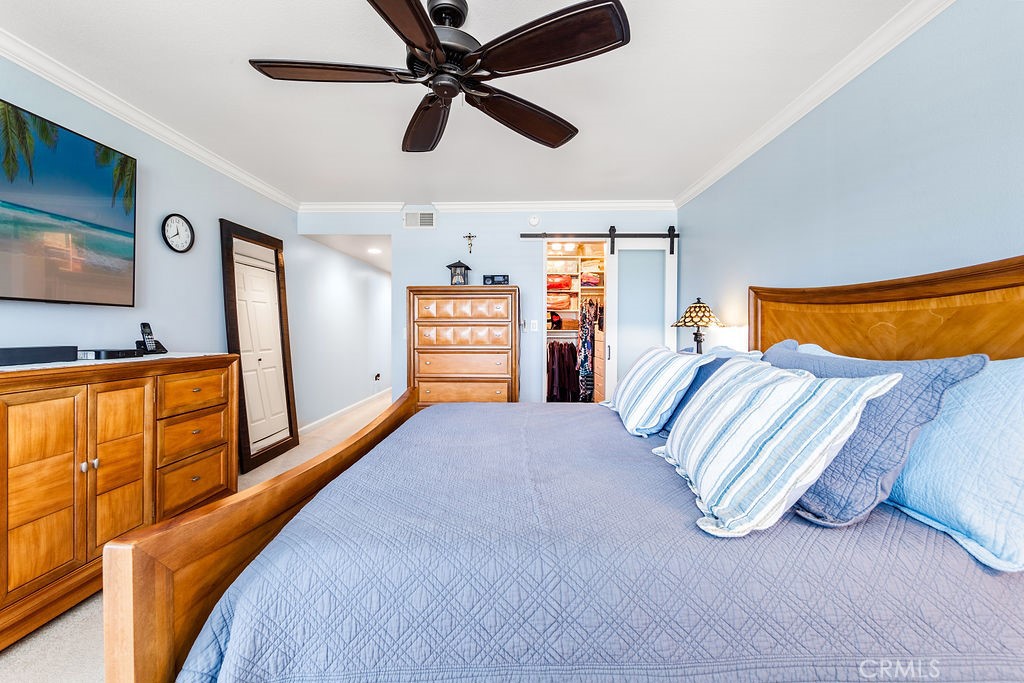 2001 Freeman Avenue 201