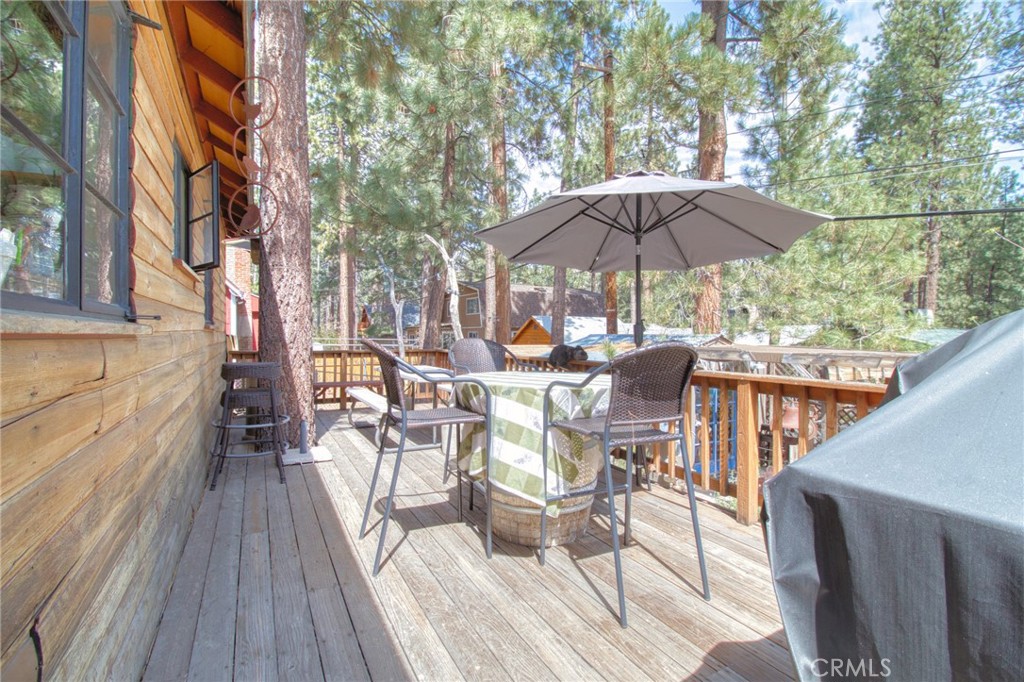 1154 Lark Road