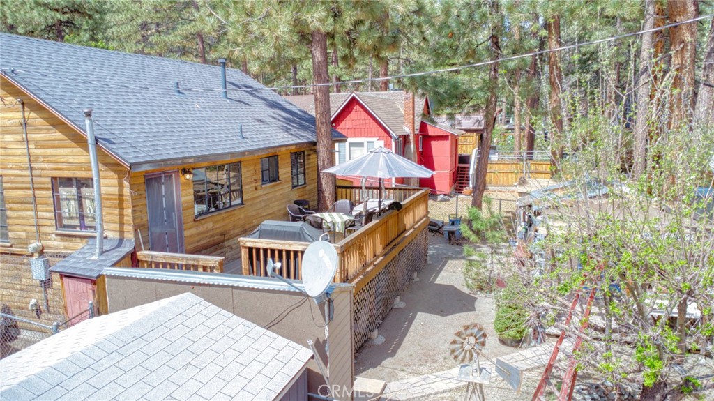1154 Lark Road