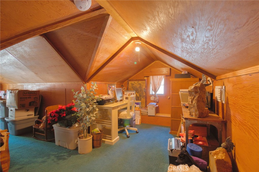 1154 Lark Road