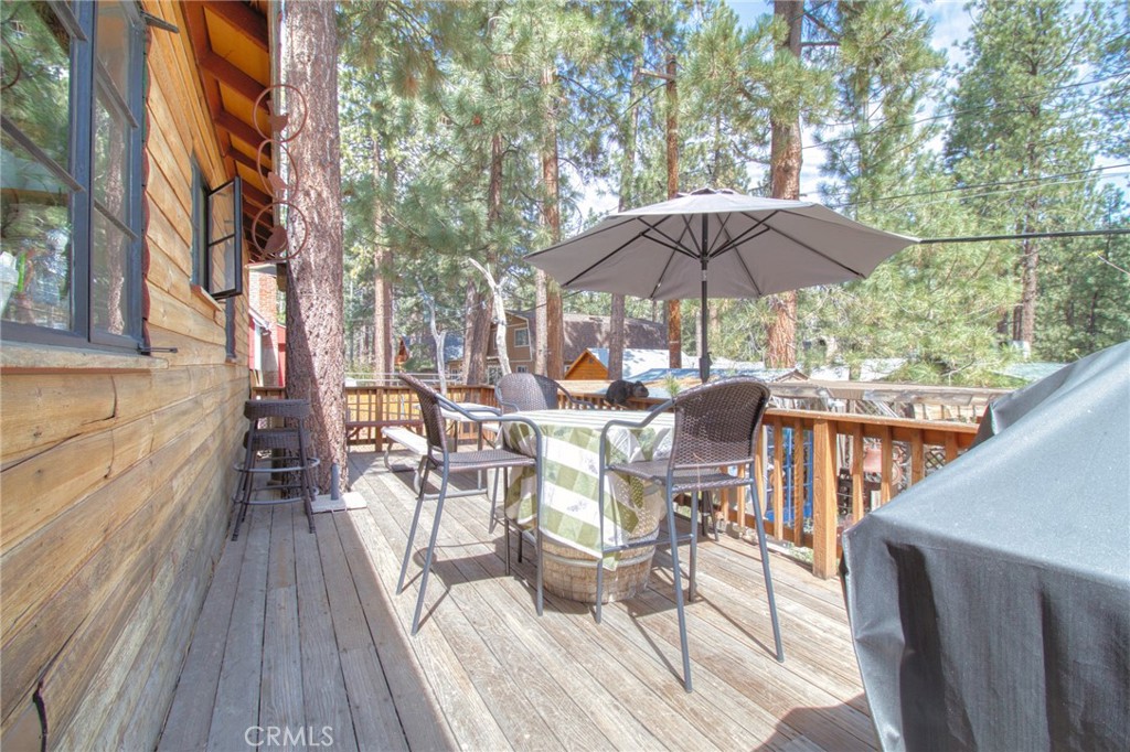 1154 Lark Road